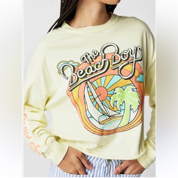 Daydreamer Tops - Daydreamer Beach Boys Graphic Long Sleeve Crop Top